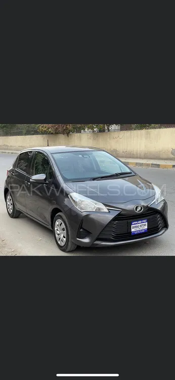 Toyota Vitz 2019 for Sale in Islamabad Image-1