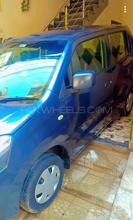 Suzuki Wagon R 2014 for Sale in Lahore Image-1
