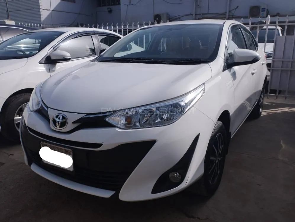 Toyota Yaris Sedan 2022 for Sale in Karachi Image-1