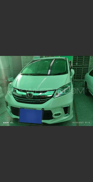 Honda Freed 2013 for Sale in Lahore Image-1