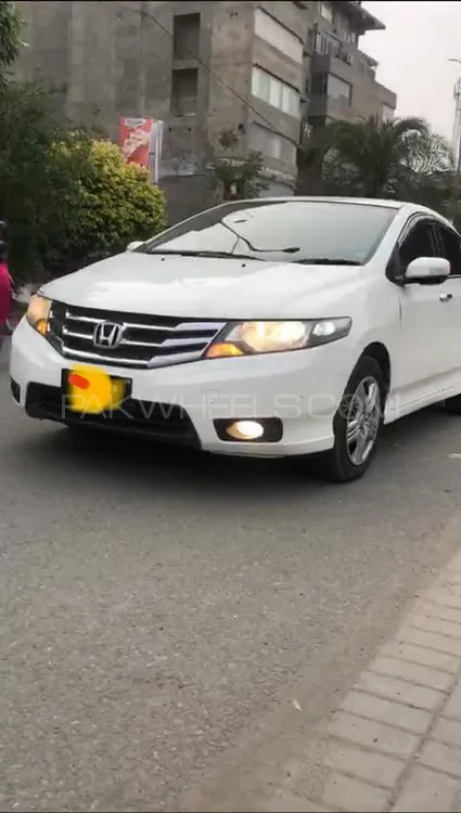 Honda City 2015 for Sale in Faisalabad Image-1