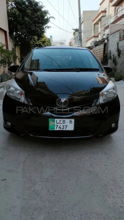 ٹویوٹا ویٹز 2012 for Sale in سیالکوٹ Image-1