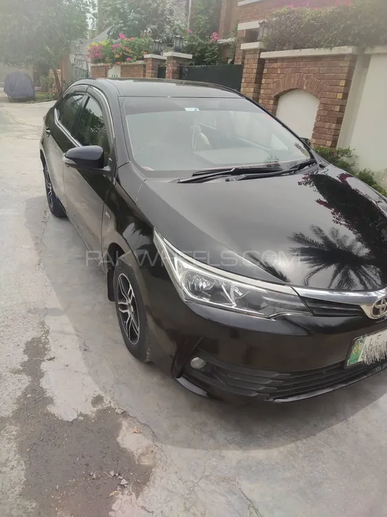 Toyota Corolla 2016 for Sale in Faisalabad Image-1