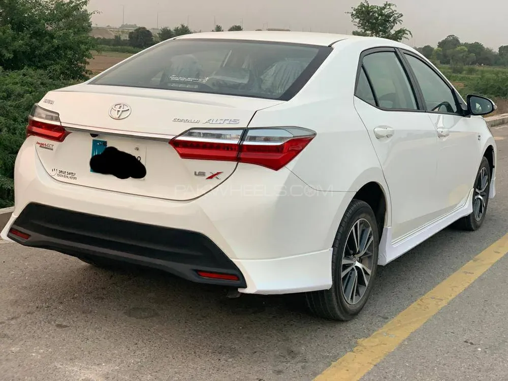 Toyota Corolla 2022 for Sale in Rahim Yar Khan Image-1