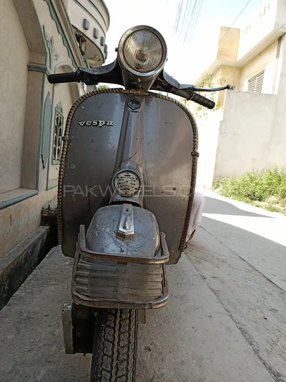 Vespa 150cc 1979 for Sale Image-1