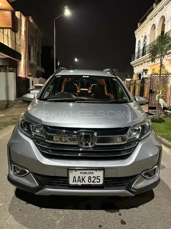 Honda BR-V 2020 for Sale in Lahore Image-1