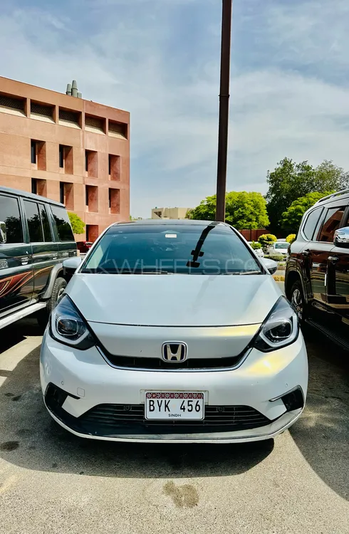 Honda Fit 2020 for Sale in Karachi Image-1