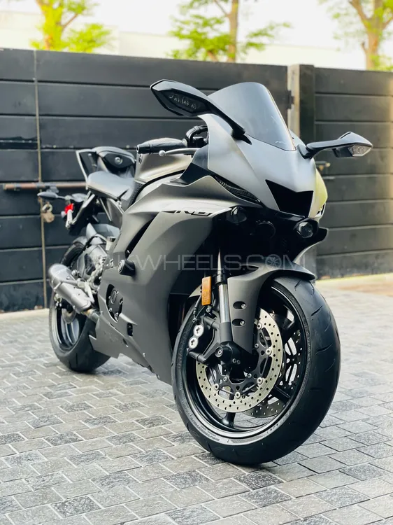 Yamaha YZF-R6 2018 for Sale Image-1