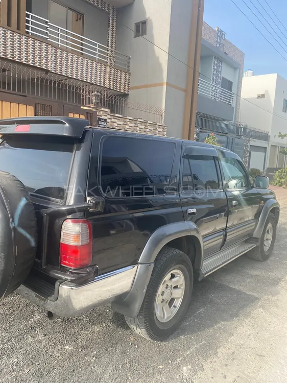 Toyota Surf 1998 for Sale in Vehari Image-1