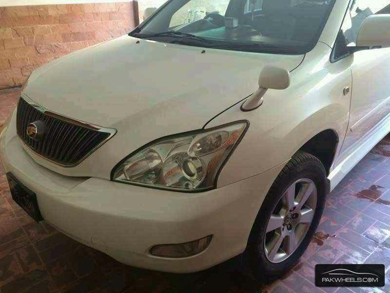 Toyota Harrier 2005 for Sale in Lahore Image-1