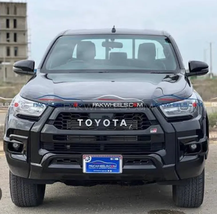 Toyota Hilux 2023 for Sale in Faisalabad Image-1