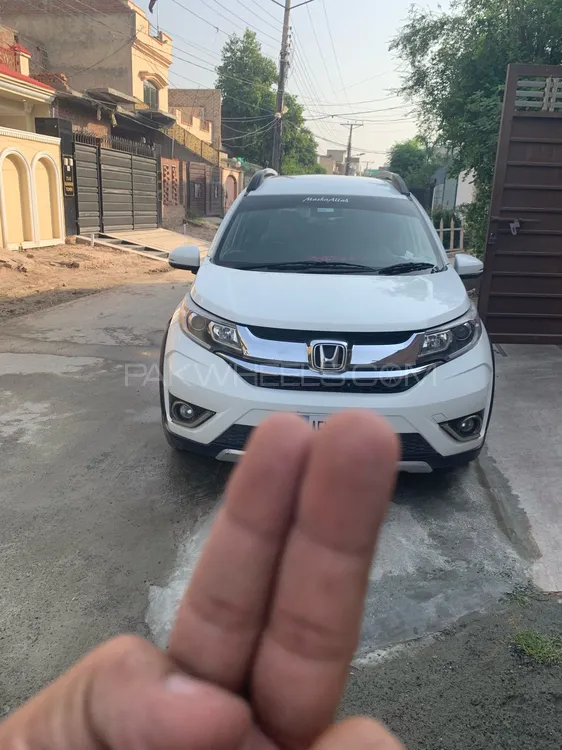 Honda BR-V 2017 for Sale in Lahore Image-1