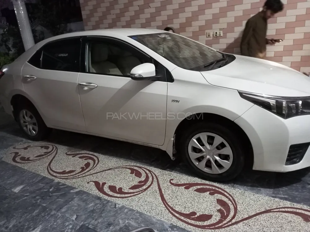 Toyota Corolla 2017 for Sale in Mandi bahauddin Image-1