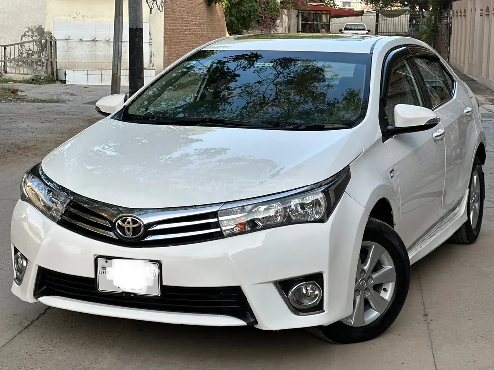 Toyota Corolla 2016 for Sale in Sialkot Image-1