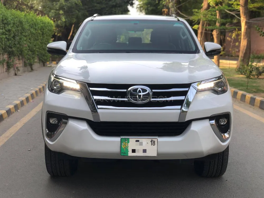 Toyota Fortuner 2018 for Sale in Lahore Image-1
