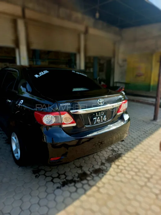 Toyota Corolla 2011 for Sale in Mandi bahauddin Image-1