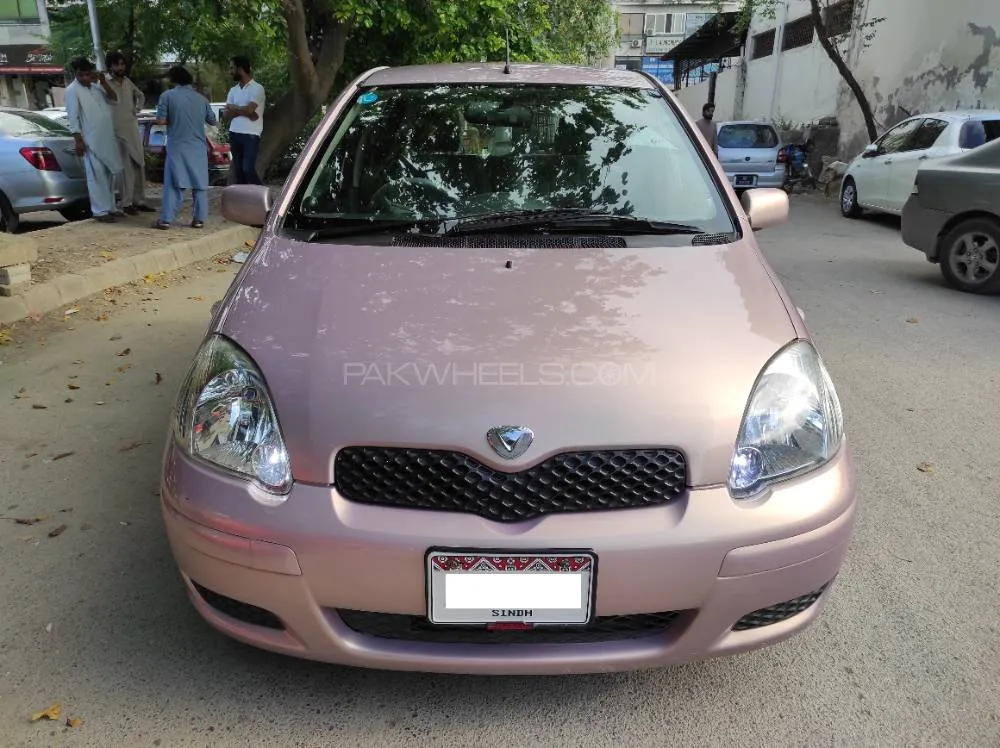 Toyota Vitz 2001 for sale in Islamabad