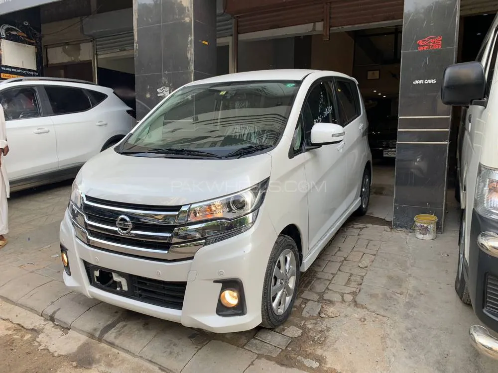 Nissan Dayz Highway Star 2018 for Sale in Karachi Image-1
