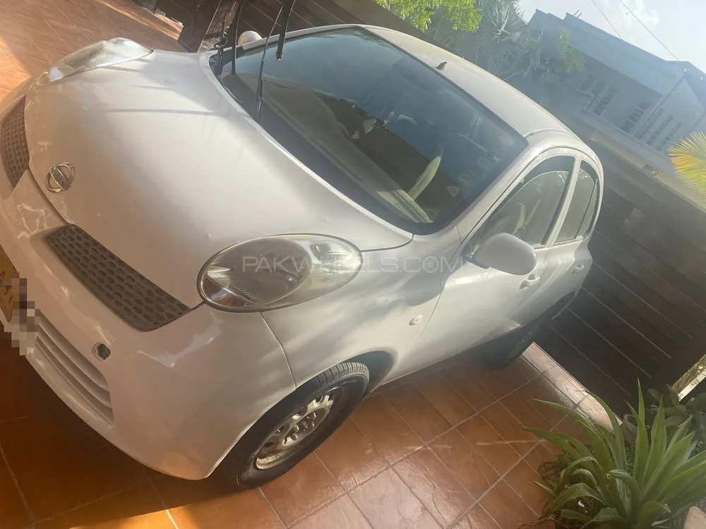 Nissan March 2007 for Sale in Karachi Image-1