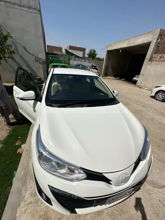 Toyota Yaris Sedan 2023 for Sale in Lahore Image-1