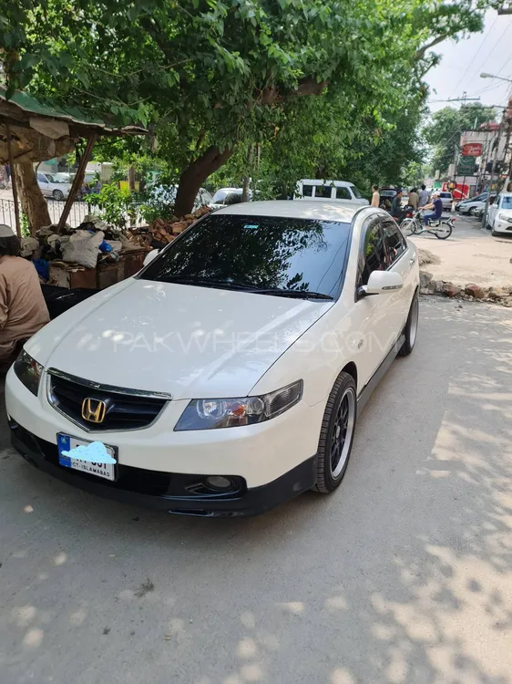 Honda Accord 2002 for Sale in Lahore Image-1