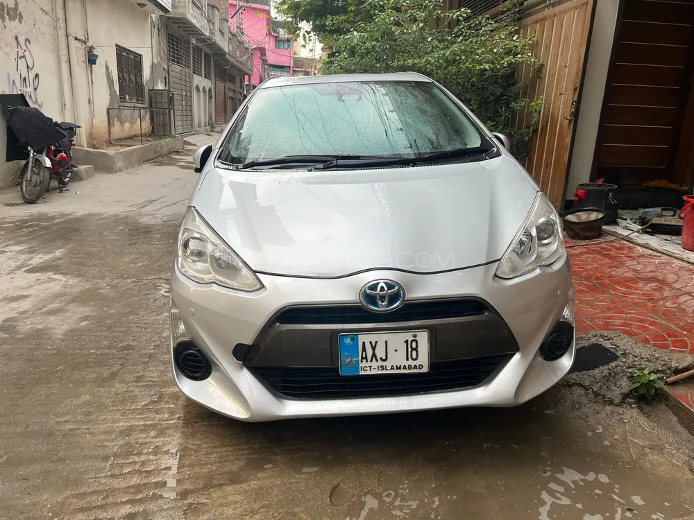 Toyota Aqua 2017 for Sale in Rawalpindi Image-1