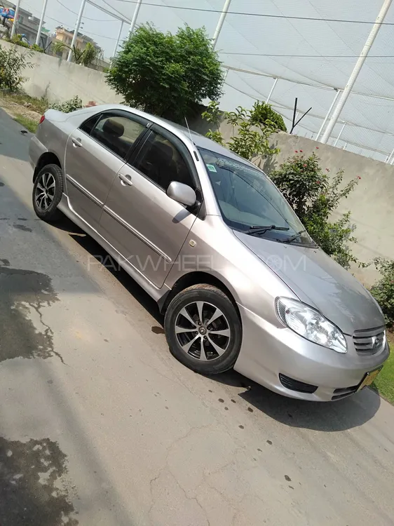 Toyota Corolla 2004 for Sale in Lahore Image-1