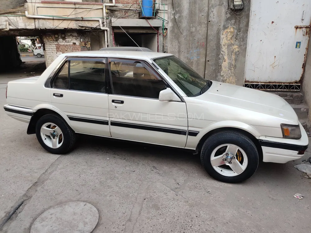 Toyota Corolla 1986 for sale in Lahore | PakWheels