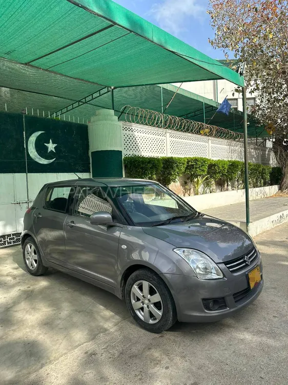 Suzuki Swift 2018 for Sale in Karachi Image-1