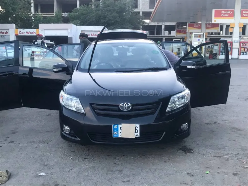 Toyota Corolla 2011 for Sale in Islamabad Image-1