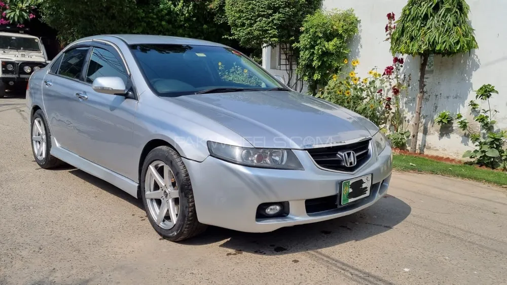 Honda Accord 2003 for Sale in Lahore Image-1