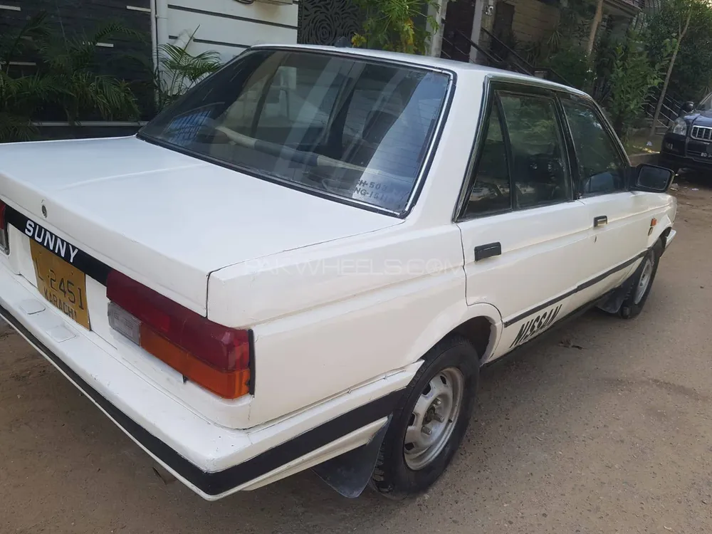 Nissan Sunny 1988 for Sale in Karachi Image-1