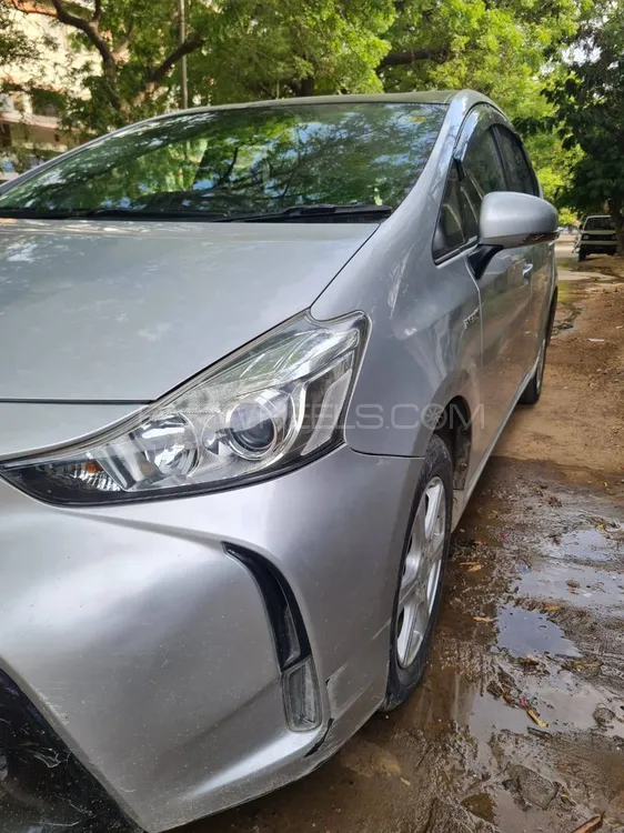 Toyota Prius 2017 for Sale in Karachi Image-1