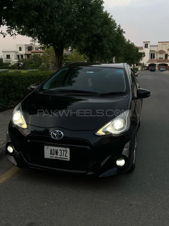 Toyota Aqua 2016 for Sale in Lahore Image-1