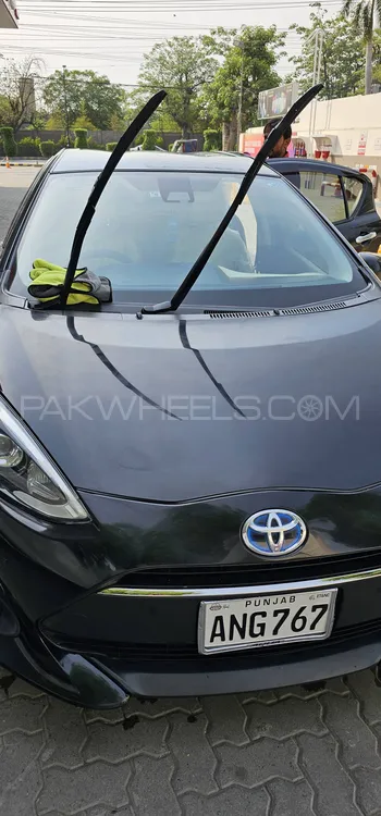 Toyota Aqua 2018 for Sale in Lahore Image-1