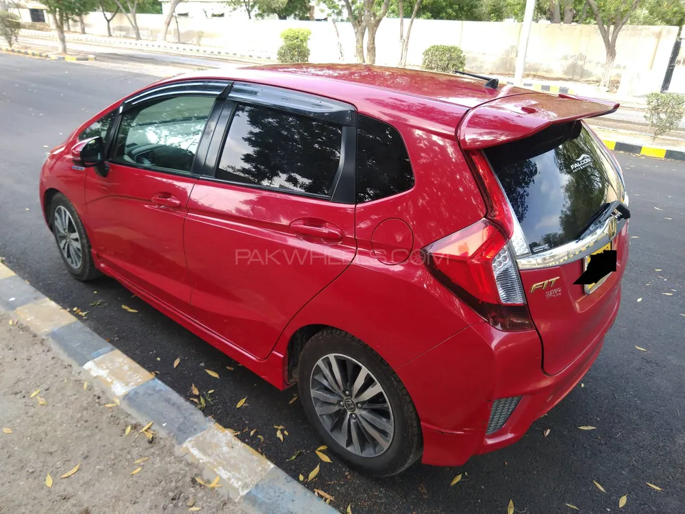 Honda Fit 2014 for Sale in Karachi Image-1