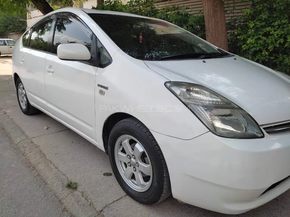 Toyota Prius 2007 for Sale in Faisalabad Image-1