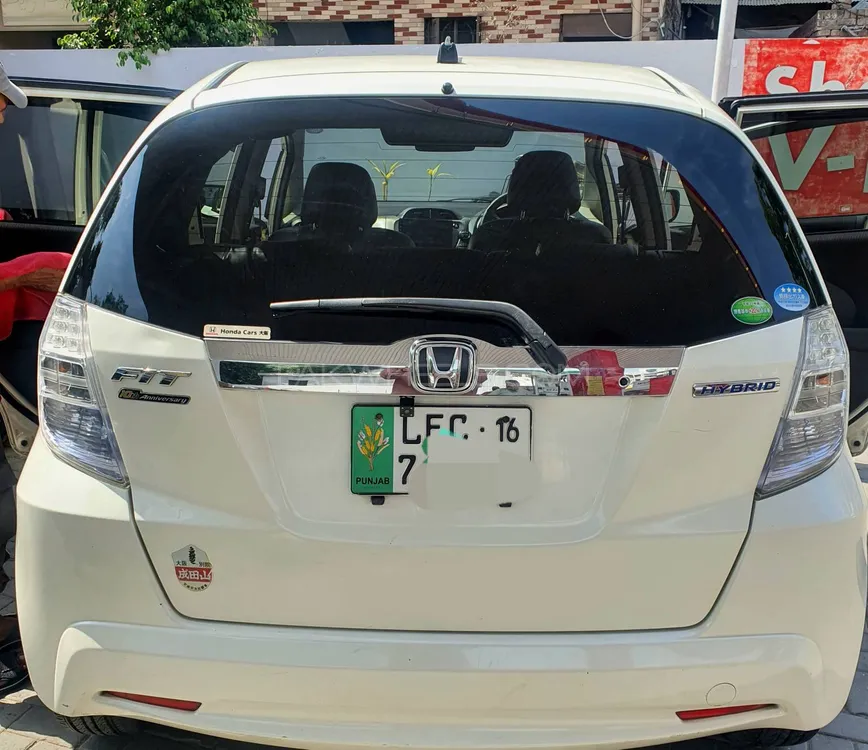 Honda Fit 2012 for Sale in Lahore Image-1