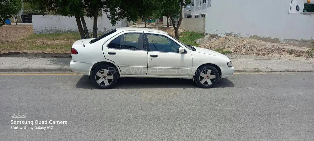 Nissan Sunny 1998 for Sale in Lahore Image-1