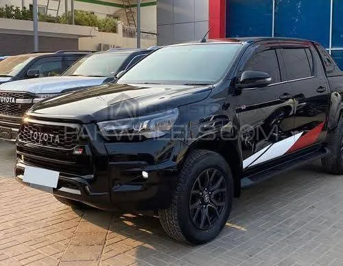 Toyota Hilux 2023 for Sale in Lahore Image-1