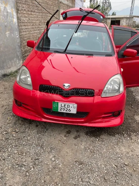 Toyota Vitz 2001 for Sale in Dargai Image-1