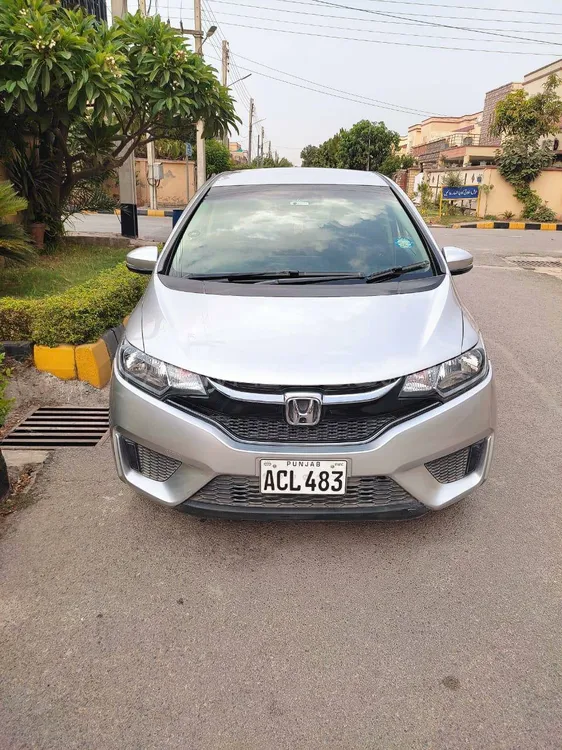 Honda Fit 2016 for Sale in Peshawar Image-1
