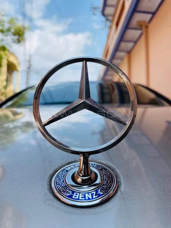 Mercedes Benz C Class 2003 for Sale in Wah cantt Image-1