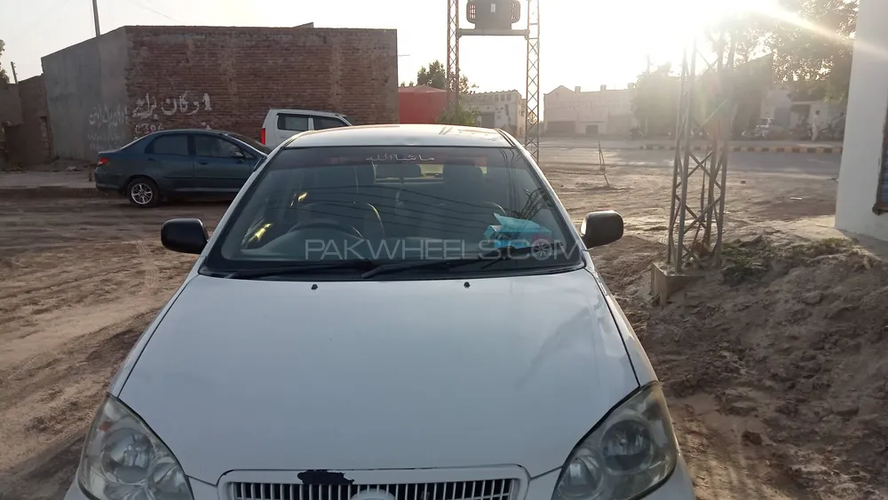 Toyota Corolla 2004 for Sale in Sahiwal Image-1