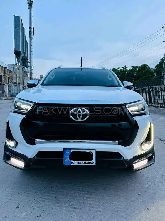 Toyota Hilux 2020 for Sale in Islamabad Image-1