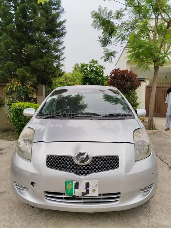 Toyota Vitz 2007 for Sale in Islamabad Image-1