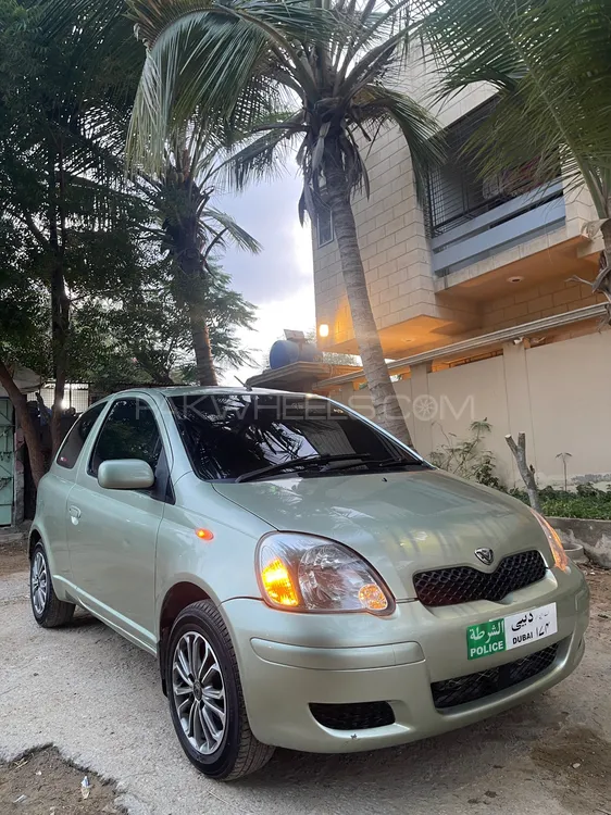 Toyota Vitz 2002 for Sale in Karachi Image-1