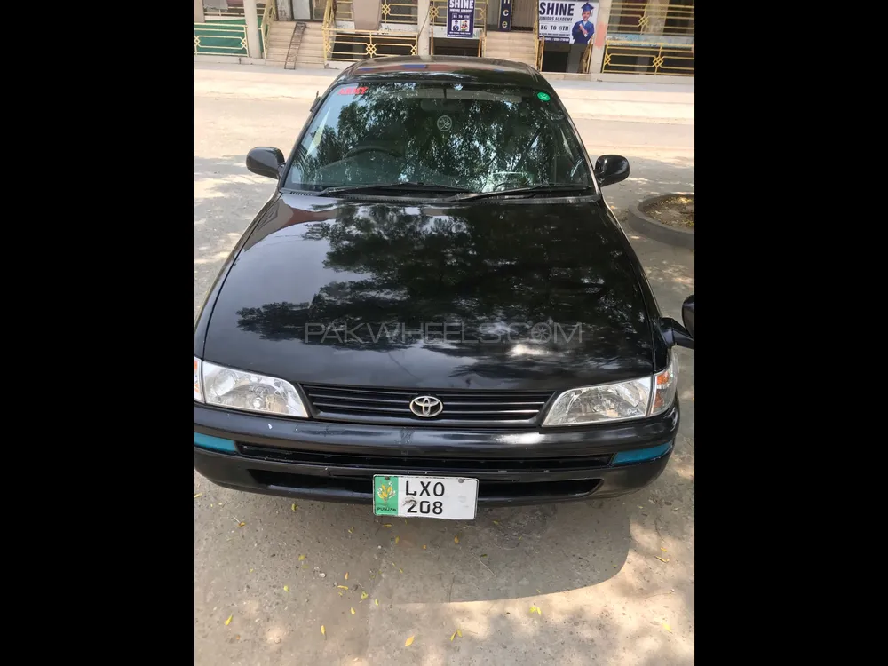 Toyota Corolla 1998 for Sale in Gujrat Image-1