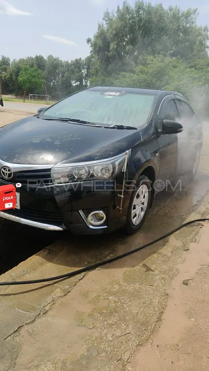 Toyota Corolla 2015 for Sale in Mian Wali Image-1