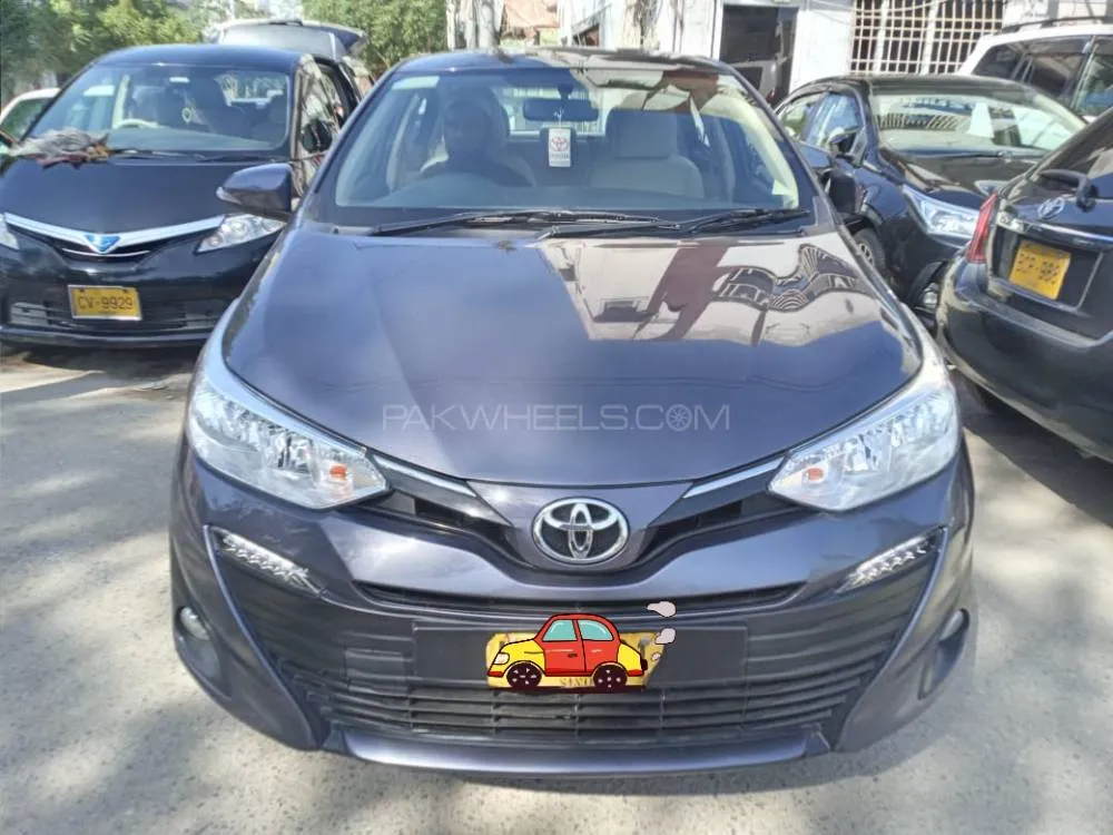 Toyota Yaris Sedan 2021 for Sale in Karachi Image-1